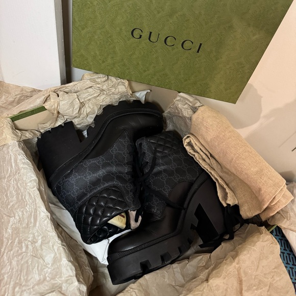 GG Ankle Boot 'Black GG Supreme' Size 7 - Picture 3 of 8